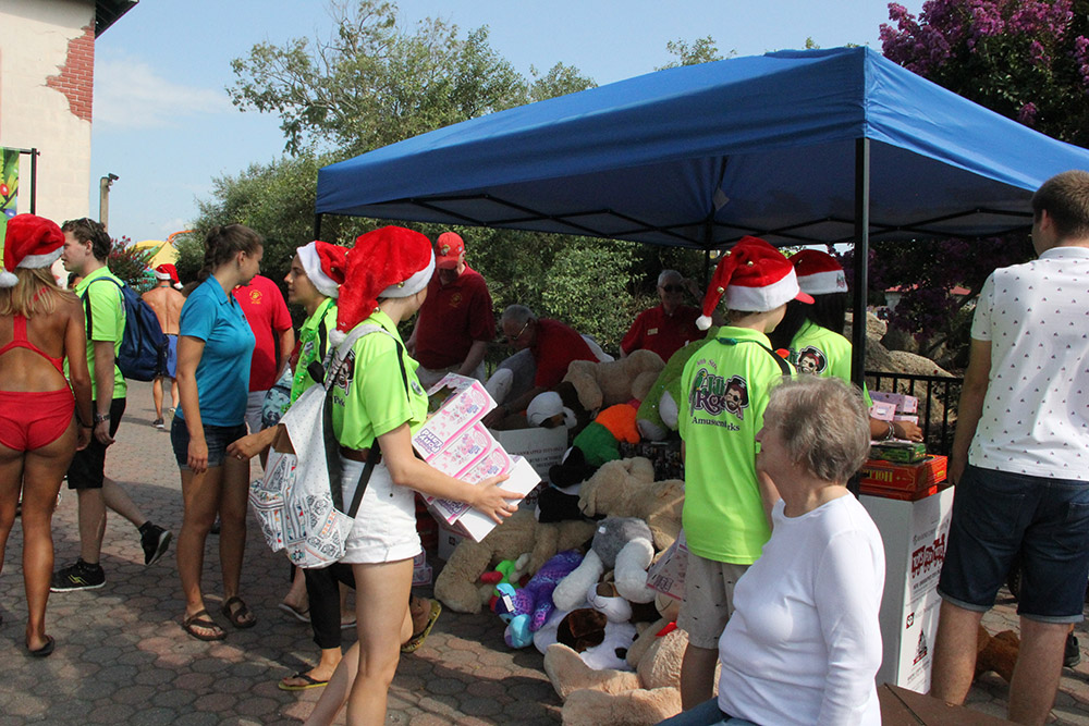 Christmas In July Toys Christmas In July Toys